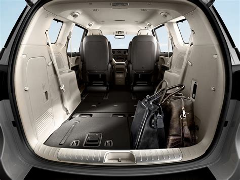 Real GM Orlando MGBIC: A Comfortable and Spacious Interior for All